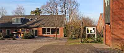 Gemeindehaus bei der Christuskapelle (Bild vergrößern)