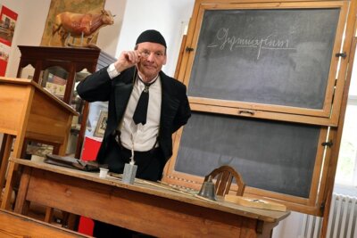 Eine Schulstunde bei Lehrer Lämpel Foto: RASCHE FOTOGRAFIE. (Bild vergrößern)