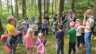 Kleinkinderandacht Miltach (Bild vergrößern)