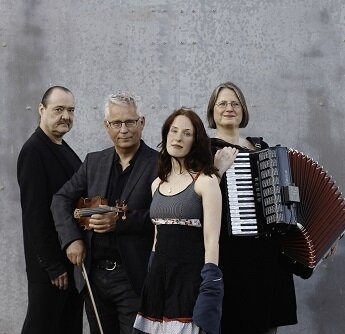 Veranstaltung: Steppenwolf" - Das Schné Ensemble Im Wilhelm 13 in Oldenburg So 24. 11. 2024
