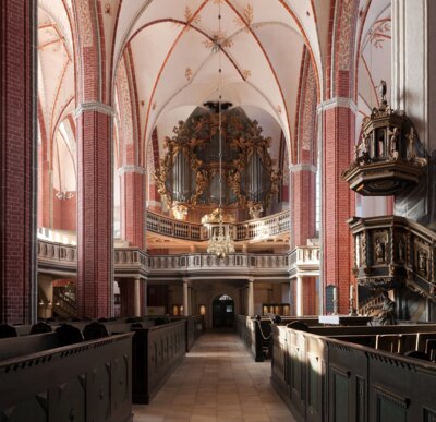 Veranstaltung: Bach in Brandenburg: Adventskonzert in der St. Gotthardtkirche