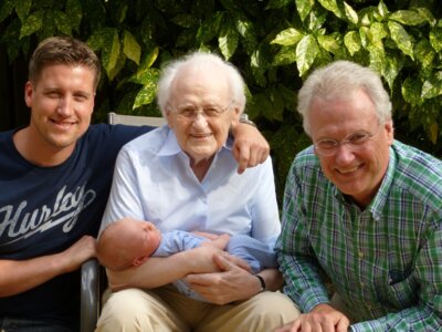 Vier-Generationen-Foto