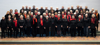 Harburger Kantorei im Altarraum St. Johannis