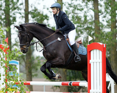 Satu Mikkannen mit Couronne (Bild vergrößern)