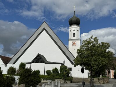 Pfarrkirche Miltach (Bild vergrößern)