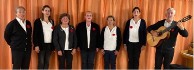 Kleiner Chor Schönach mit Chorleiter Uwe Mingo