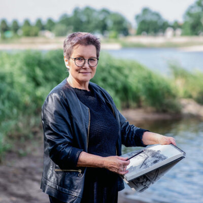 Monika Leonhard