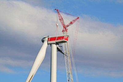 Windradbau (Foto: Gemeinde Rietz-Neuendorf) (Bild vergrößern)