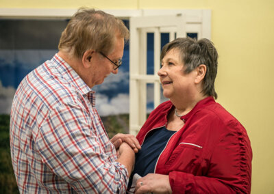 De Kieskuhl: Klaus Wessel als Jens Krützfeld, Rita Mikus als Lilo Marquardt