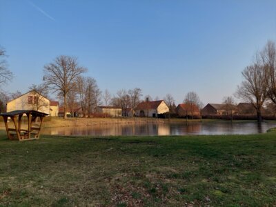 Ossendorf am Dorfteich (Bild vergrößern)