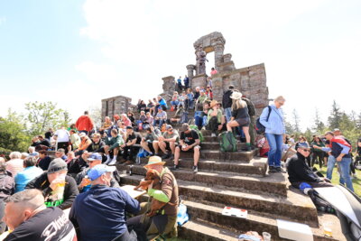 Himmelfahrtstreffen am Lange-Berg-Denkmal