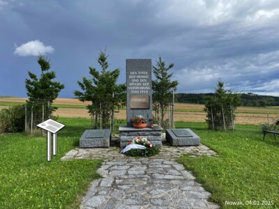 Denkmal in Fratres an der österreichisch/tschechischen Grenze
