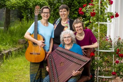 Trio Saitenblasen mit Mara