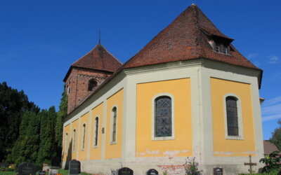 Foto: Dorfkirche Hohennauen