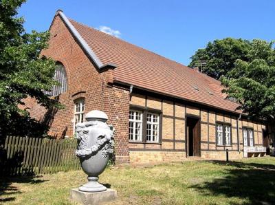 Veranstaltung: Schul- und Bethaus Altlangsow - Manfred Zoller / Künstlerbriefe und Zeichnungen / Großer Raum und Kabinett 31. Mai  -  01. Jun 2025