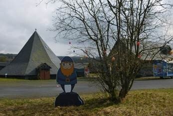 Frühlingserwachen im Schieferpark Lehesten (Bild vergrößern)