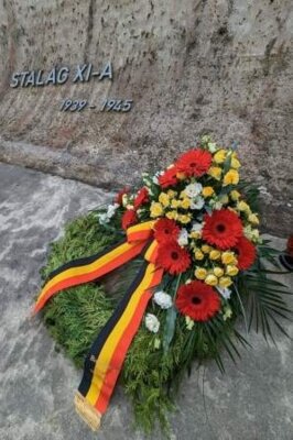 Gedenkveranstaltung am Mahnmal STALAG XI A in Altengrabow