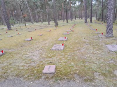 Friedhof Halbe (Bild vergrößern)