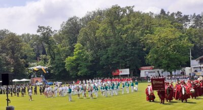 Veranstaltung: Musikfest Hirschfeld - Große Musikshow So 15. 06. 2025