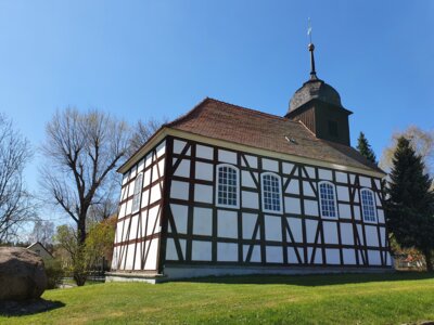 Steinsdorf - Fachwerkkirche