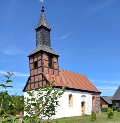 Foto: Rolandstadt Perleberg | Kirche in Lübzow