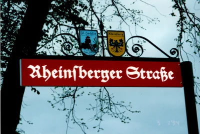 Straßennamensschild