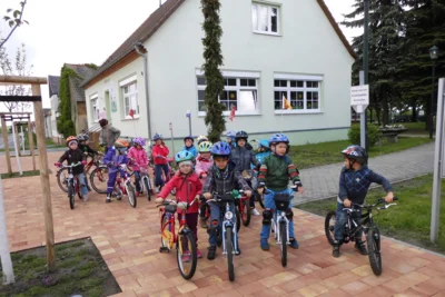 Veranstaltung: Maibaumstellen Do 30.​04.​2026