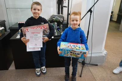 3. Preis Gruppenarbeit mit 38 Stimmen: Samu und Joonas Anvar, 5 & 7 Jahre alt aus Schneeberg Mit „Der Schatz Schneebergs“ (Bild vergr&ouml;&szlig;ern)