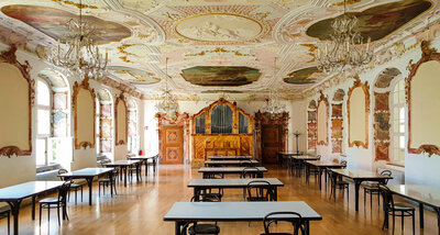im Speisesaal in Ochsenhausen