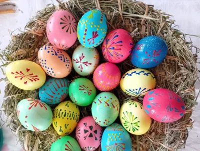 Veranstaltung: Der Osterhase war da: Ostereiersuche im atz Mi 01.​04.​2026