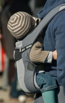 Veranstaltung: Trageberatung "Welche Trage passt zu mir und meinem Baby?" Mi 11.​02.​2026