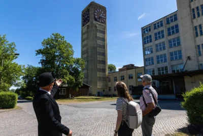Stadtführung vorbei am SINGER-Uhrenturm | Foto: prignitzliebe_Anja Möller