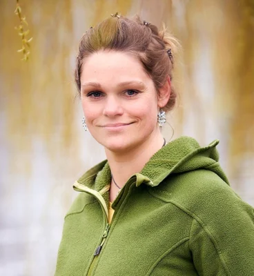 Künstlerin Jenny Schroers