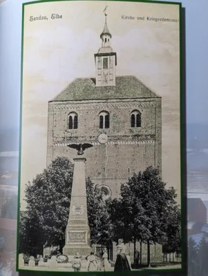 Historisches Bild der Kirche in Sandau