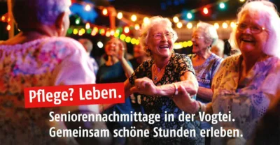 fröhlich tanzende Senioren auf einer Abendveranstaltung (Bild vergr&ouml;&szlig;ern)