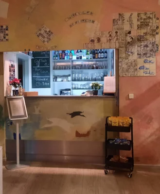 Bar (Bild vergr&ouml;&szlig;ern)