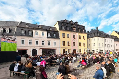 Public Viewing a Fußball-WM 2026 uf dem Marktplatz (Bild vergr&ouml;&szlig;ern)