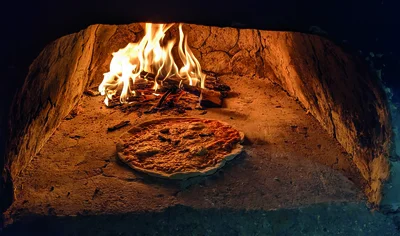 Veranstaltung: Wir backen Pizza im Lehmbackofen Do 06.​08.​2026