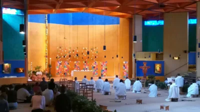 Die Kirche der Versöhnung in Taizé