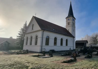 Herzlich willkommen zu unserem Gottesdienst am o6. September um 10:3o Uhr in der Schinkelkirche Schäpe.
