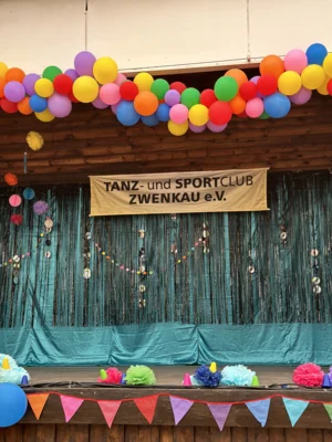 Große Tanzshow des Tanz- und Sportclubs Zwenkau e.V. – coming soon! ✨ (Bild vergr&ouml;&szlig;ern)