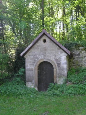 Gruselig wirds im Hexenhäuschen im Schlosspark Lodersleben bei Spuk im Park am 24. Oktober