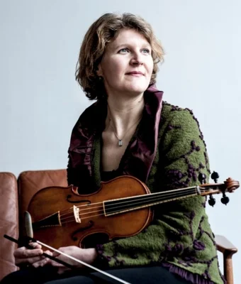 Elisabeth Weber (Bild vergr&ouml;&szlig;ern)