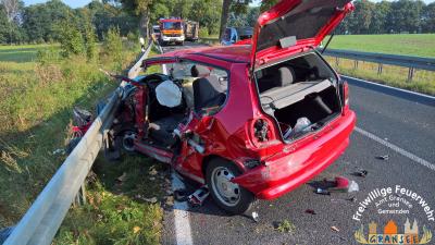 Foto des Albums: Einsatz 1775 H: VU Klemm OV B96 Abzw. Gutengermendorf - Gransee