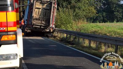 Foto des Albums: Einsatz 1775 H: VU Klemm OV B96 Abzw. Gutengermendorf - Gransee