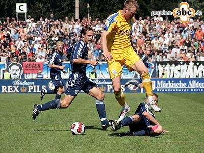 Foto des Albums: DFB-Pokal: Babelsberg - MSV Duisburg (05.08.2007)