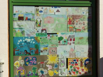 Foto des Albums: Malwettbewerb von Annas Kinderstube zum 2. Crivitzer Bauerntag