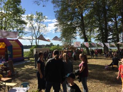 Foto des Albums: Malwettbewerb von Annas Kinderstube zum 2. Crivitzer Bauerntag