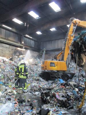 Foto des Albums: Feuer Fa. Bohn in Buseck