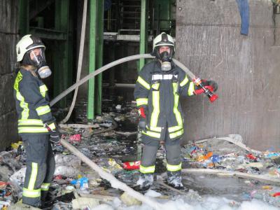 Foto des Albums: Feuer Fa. Bohn in Buseck